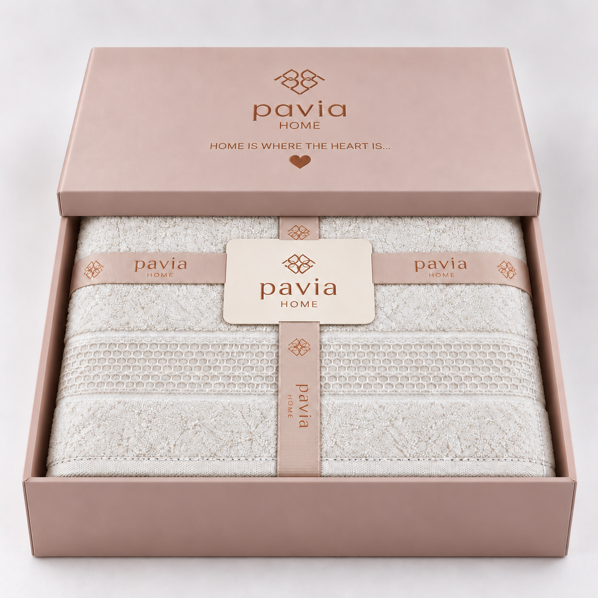 Pavia Home Vina towel set — Ecru, gift box with half-closed lid