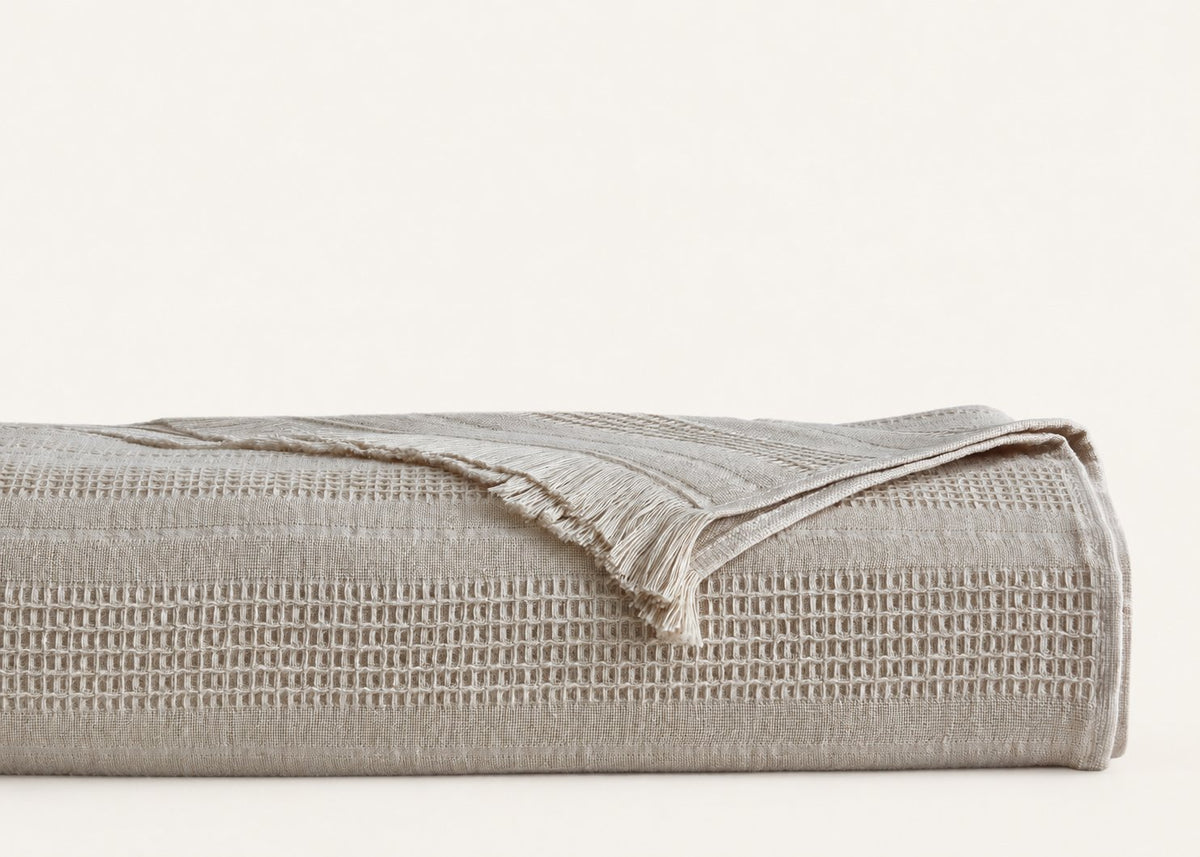 Erna Beige bedspread folded