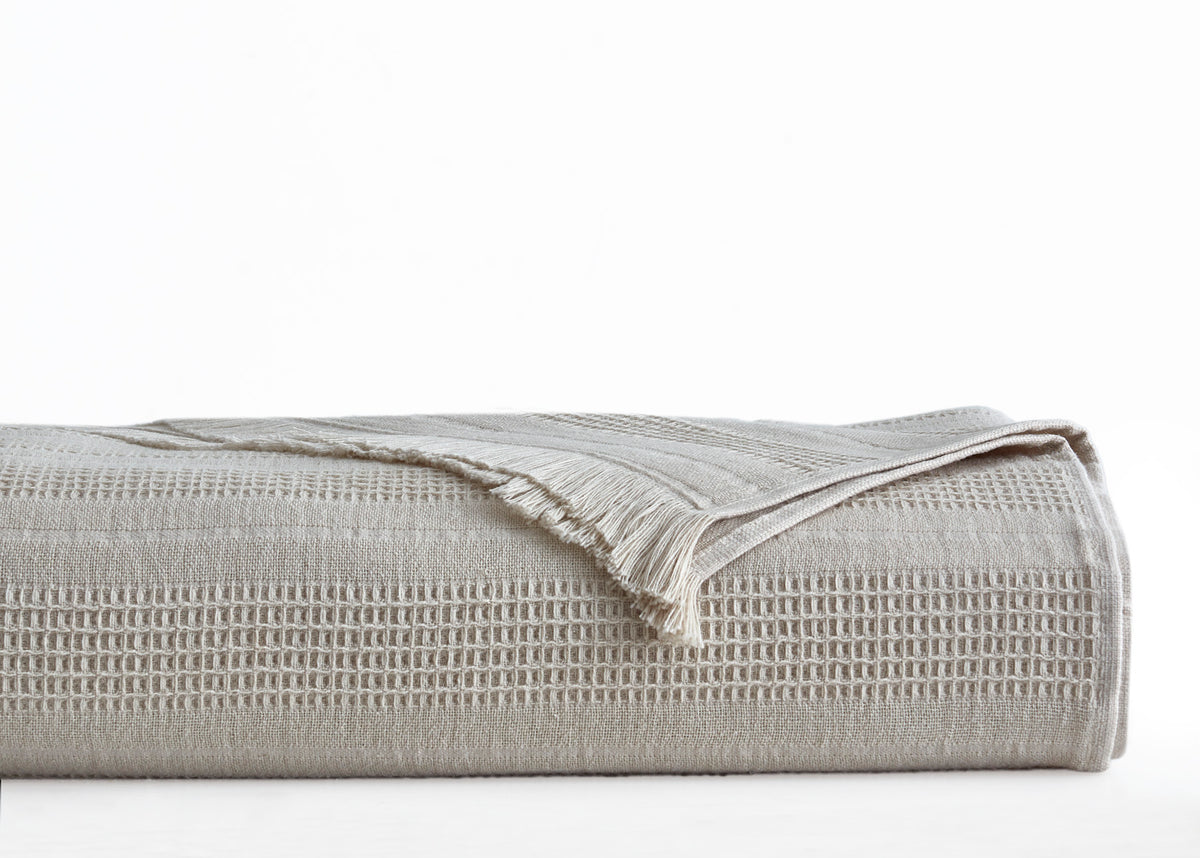 Erna Beige bedspread folded