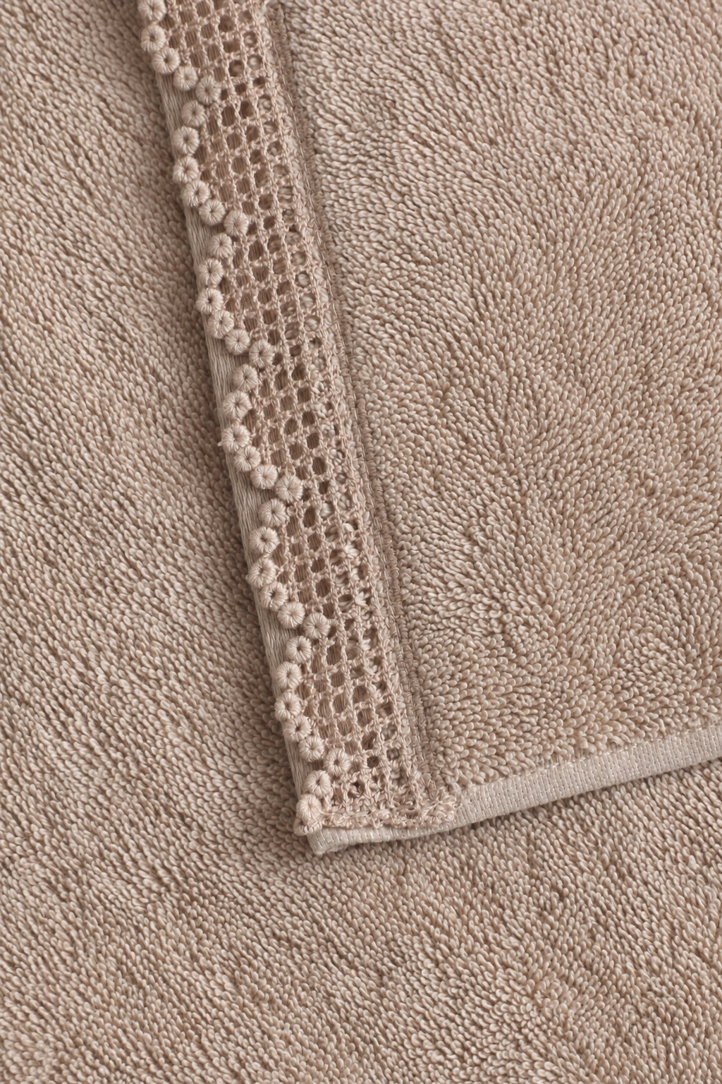 Carnia beige towel texture and decorative lace edge