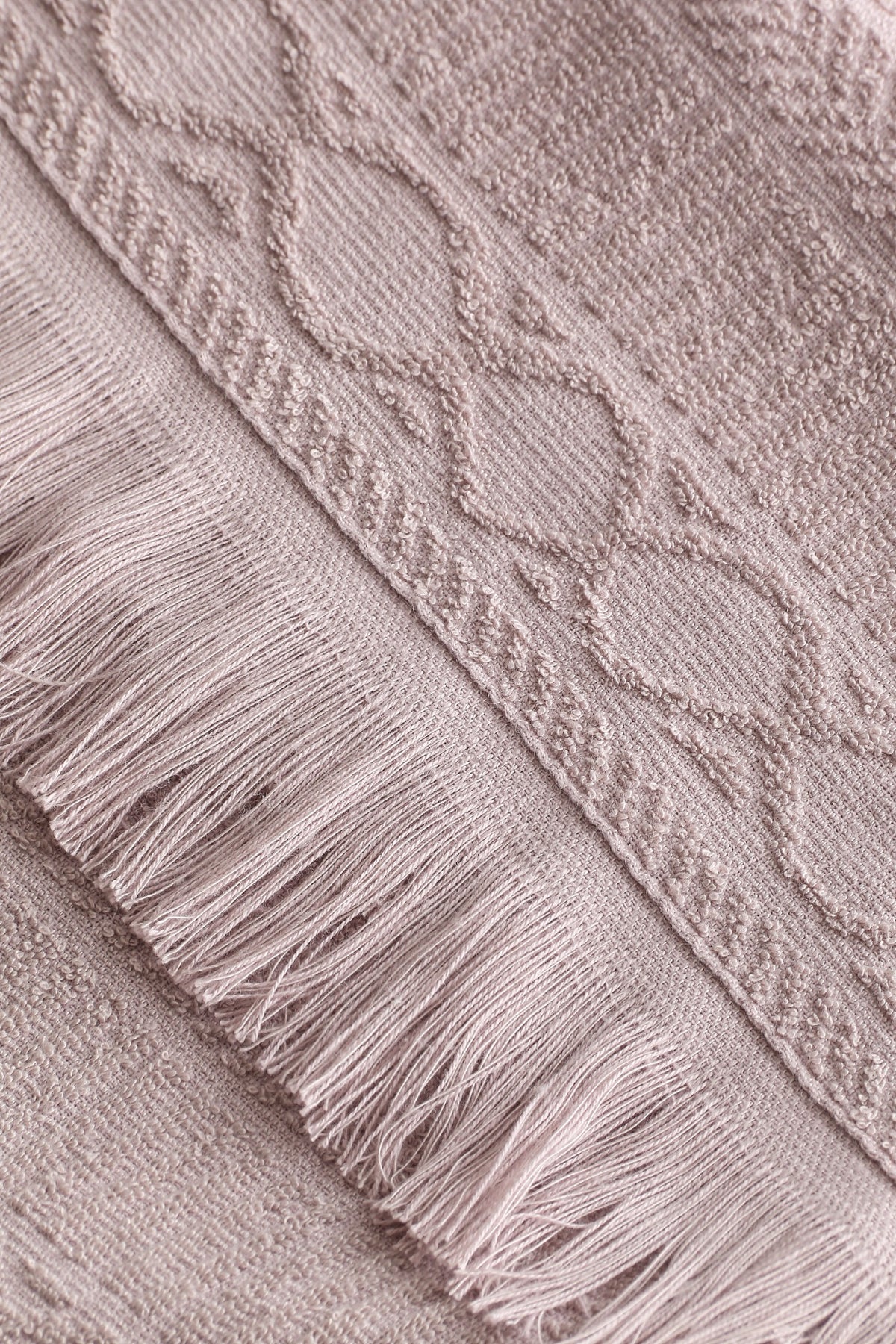 Pavia Home Elina — Lilac fabric detail