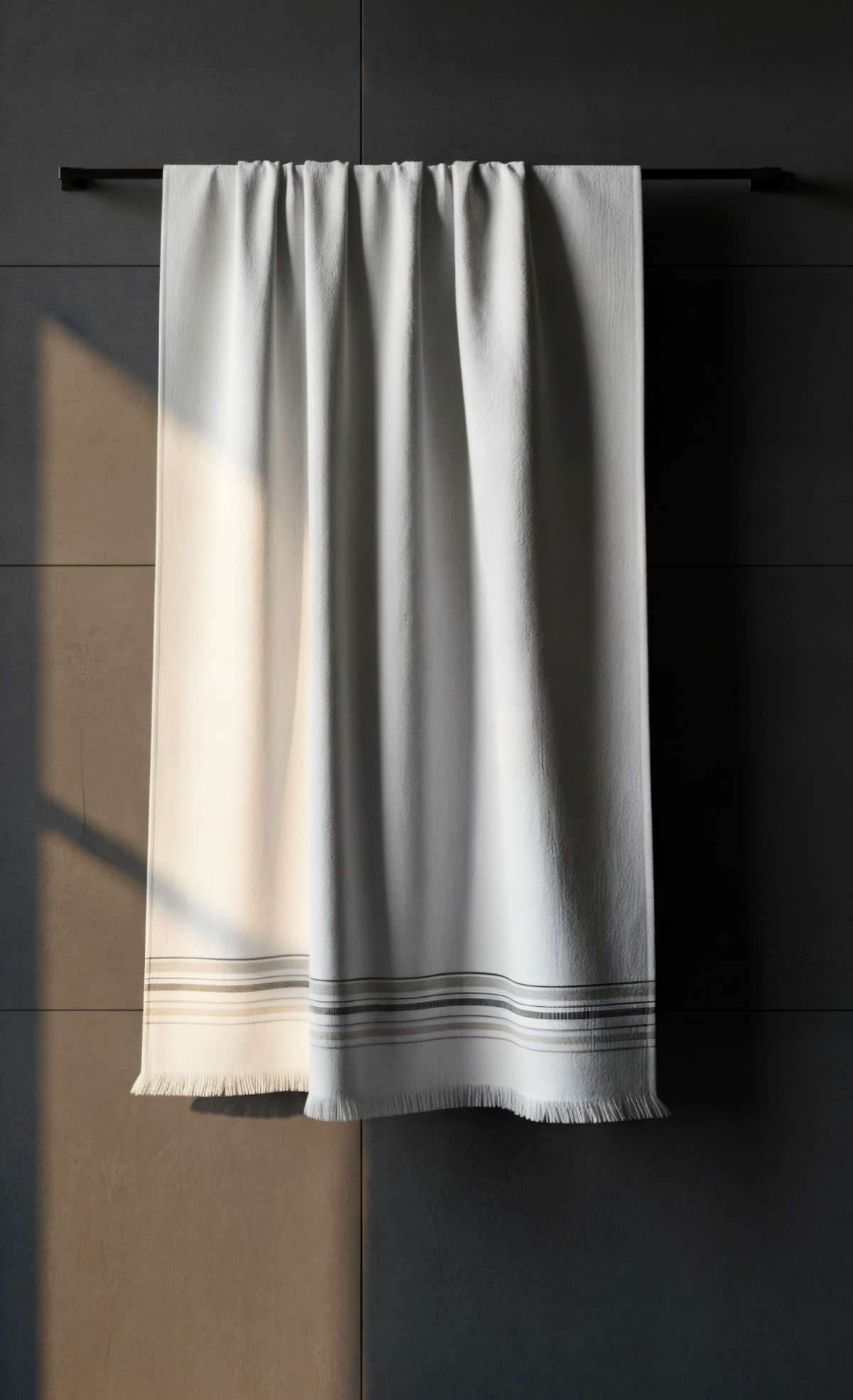 Hannes beige striped and fringed pestemal