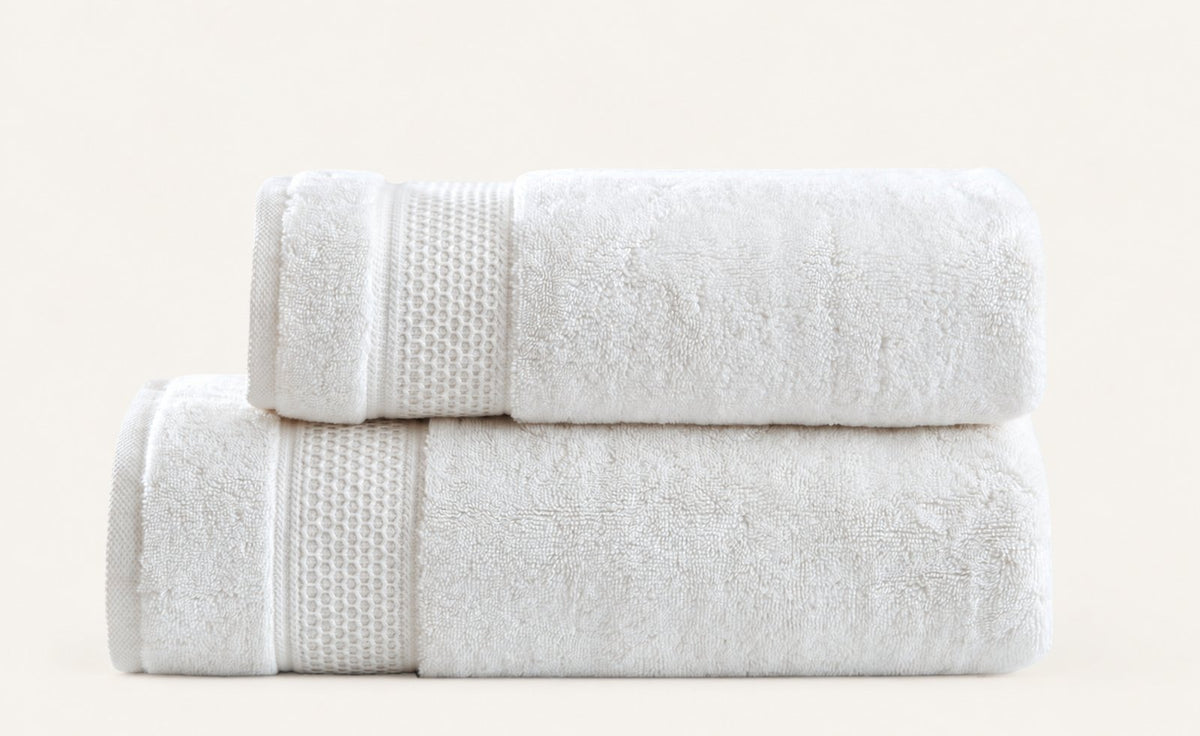 Pavia Home Vina — Ecru towel set